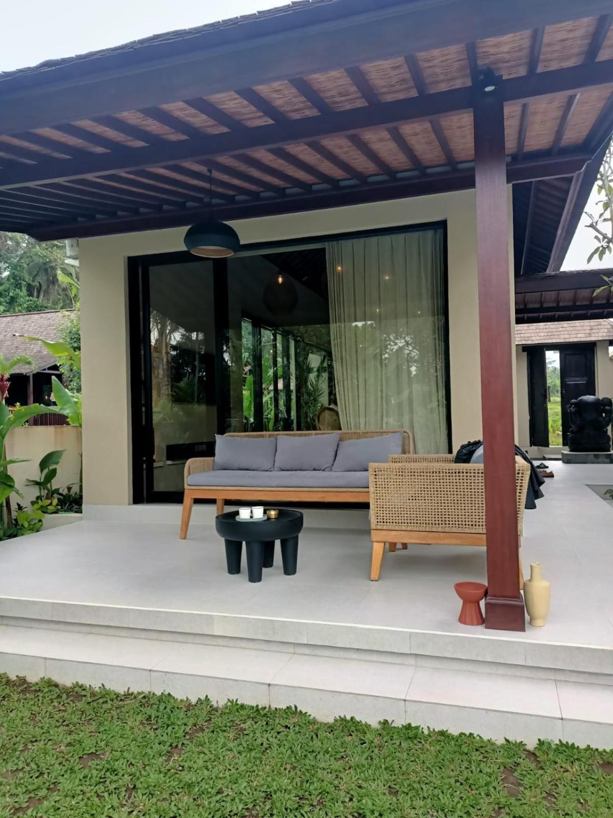 Adi Laxmi Villa Ubud ภายนอก รูปภาพ