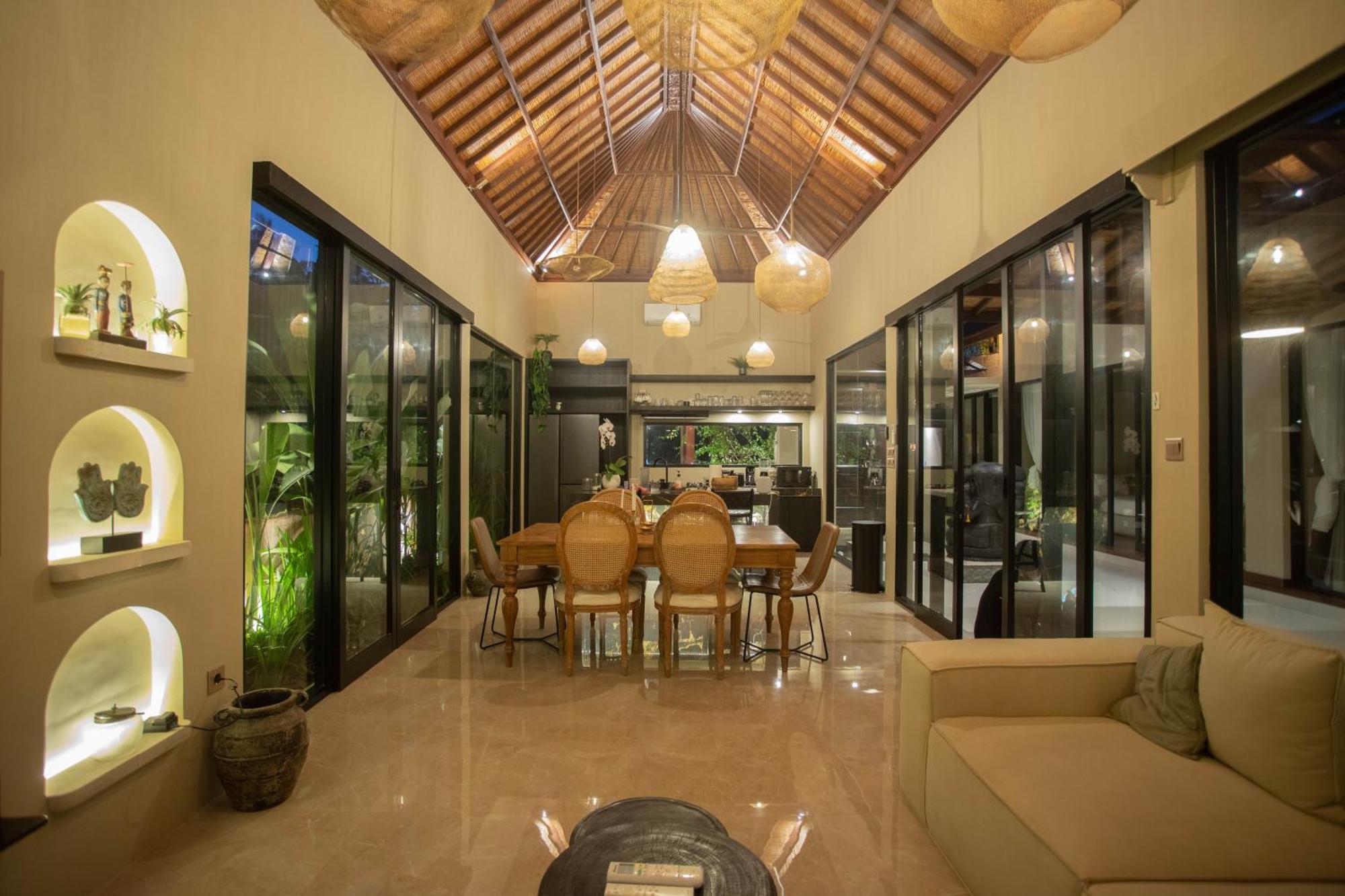 Adi Laxmi Villa Ubud ภายนอก รูปภาพ